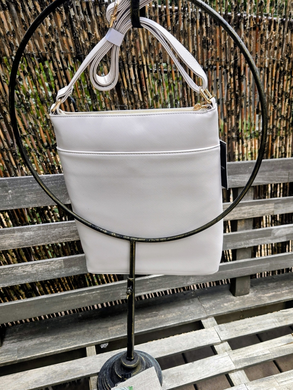 LONDON FOG Cream Crossbody Bag with Gold Hardware + Badgley MISCHKA Cardholder - Picture 3 of 8